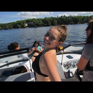 Meet your Posher, Dorothy